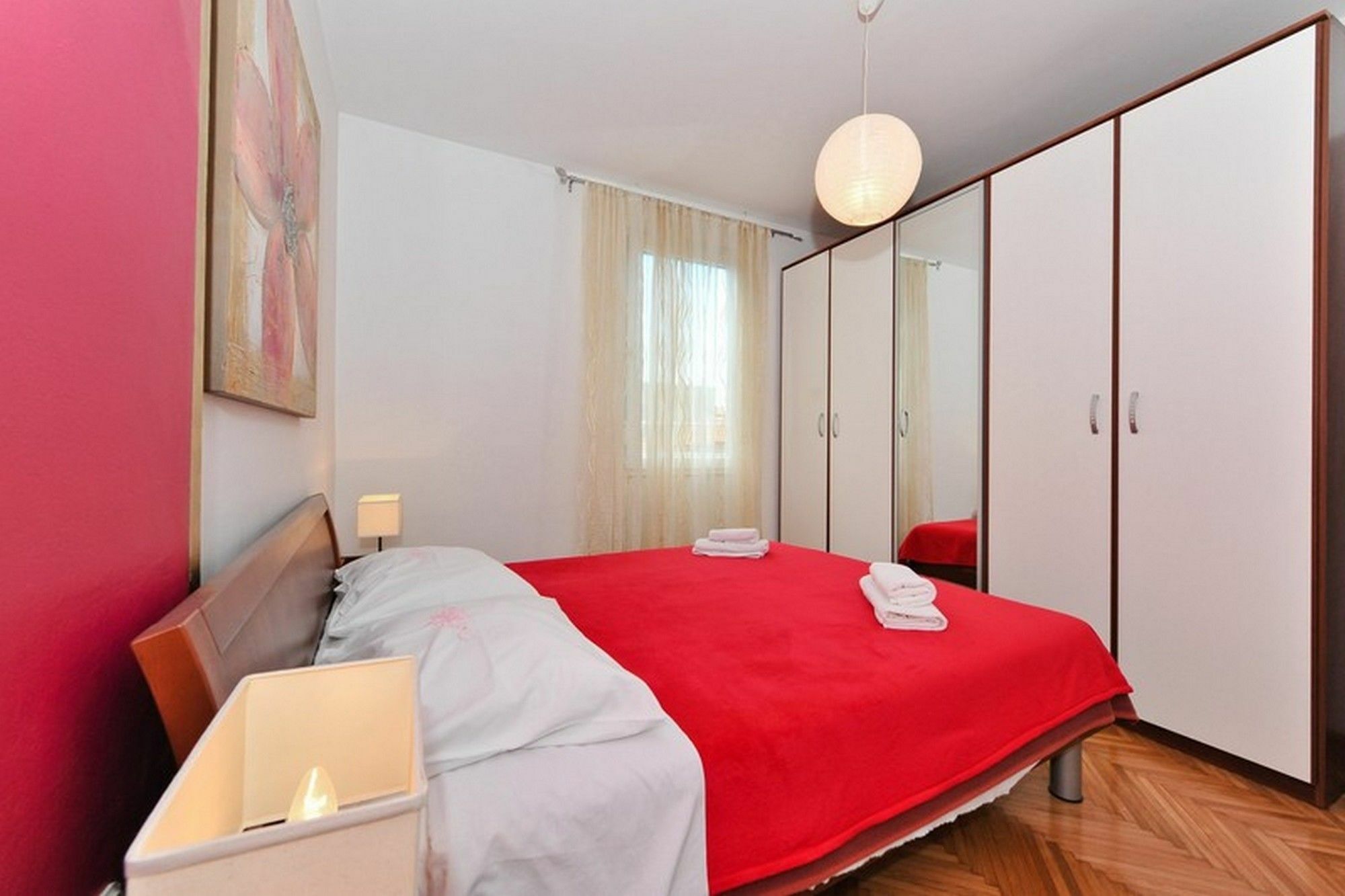 Apartments Feel Center Zara Esterno foto