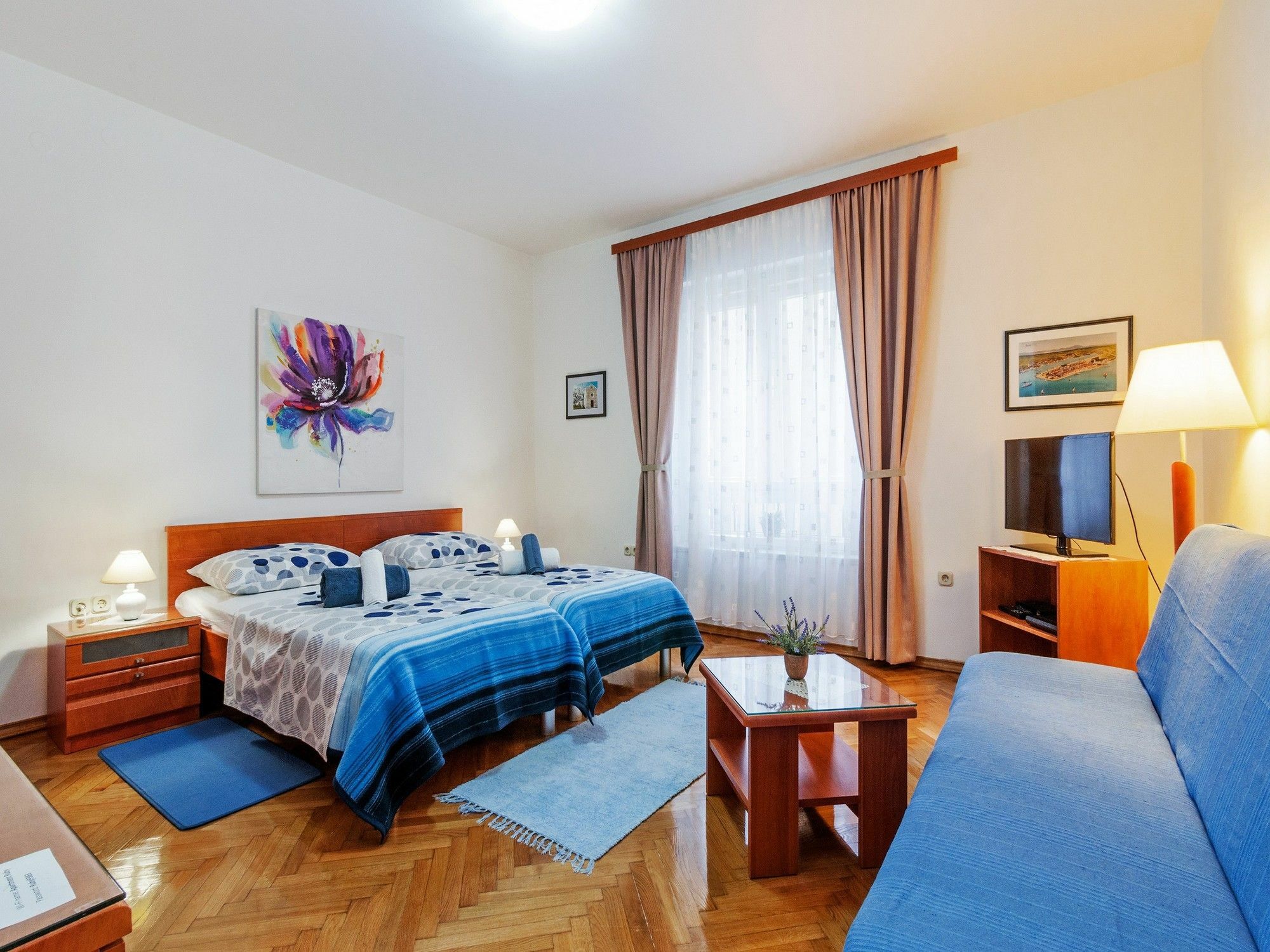 Apartments Feel Center Zara Esterno foto