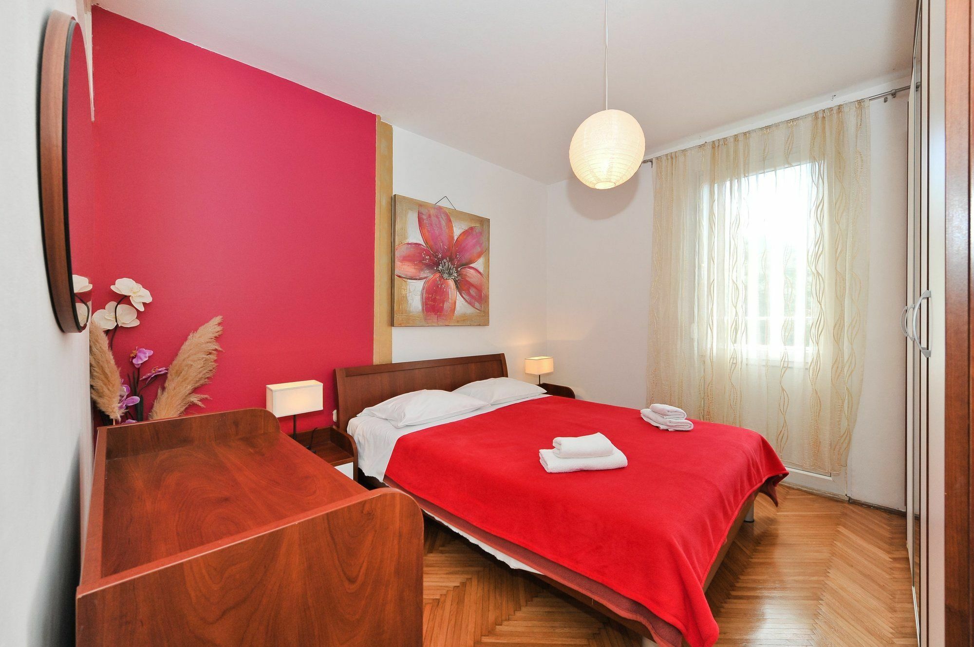 Apartments Feel Center Zara Esterno foto